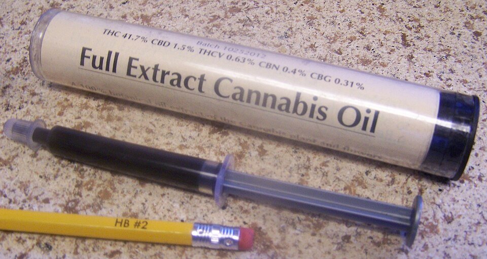 Shatter 1g - Sour Diesel — sativa concentrates from Greens Karing Kind, Los Angeles